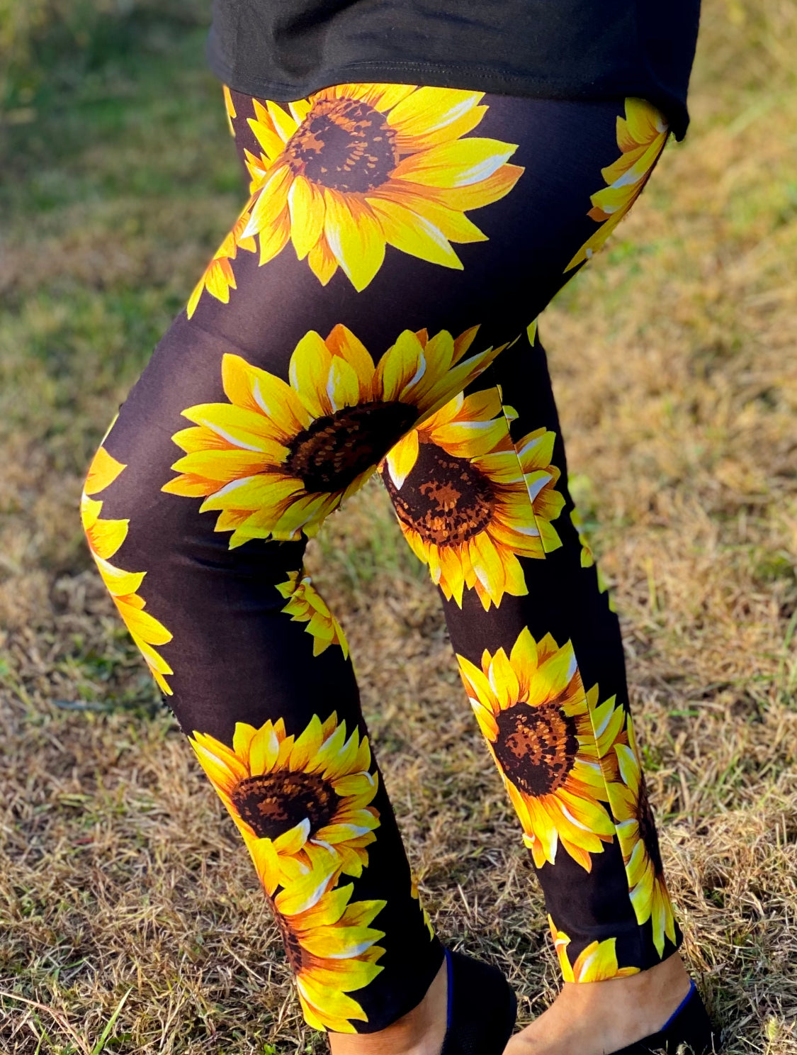 Here Comes the Sun Plus Size Leggings Sunflower Leggings Floral Leggings -   Canada
