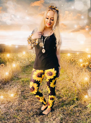 Walking on Sunshine Yellow Sunflower Leggings