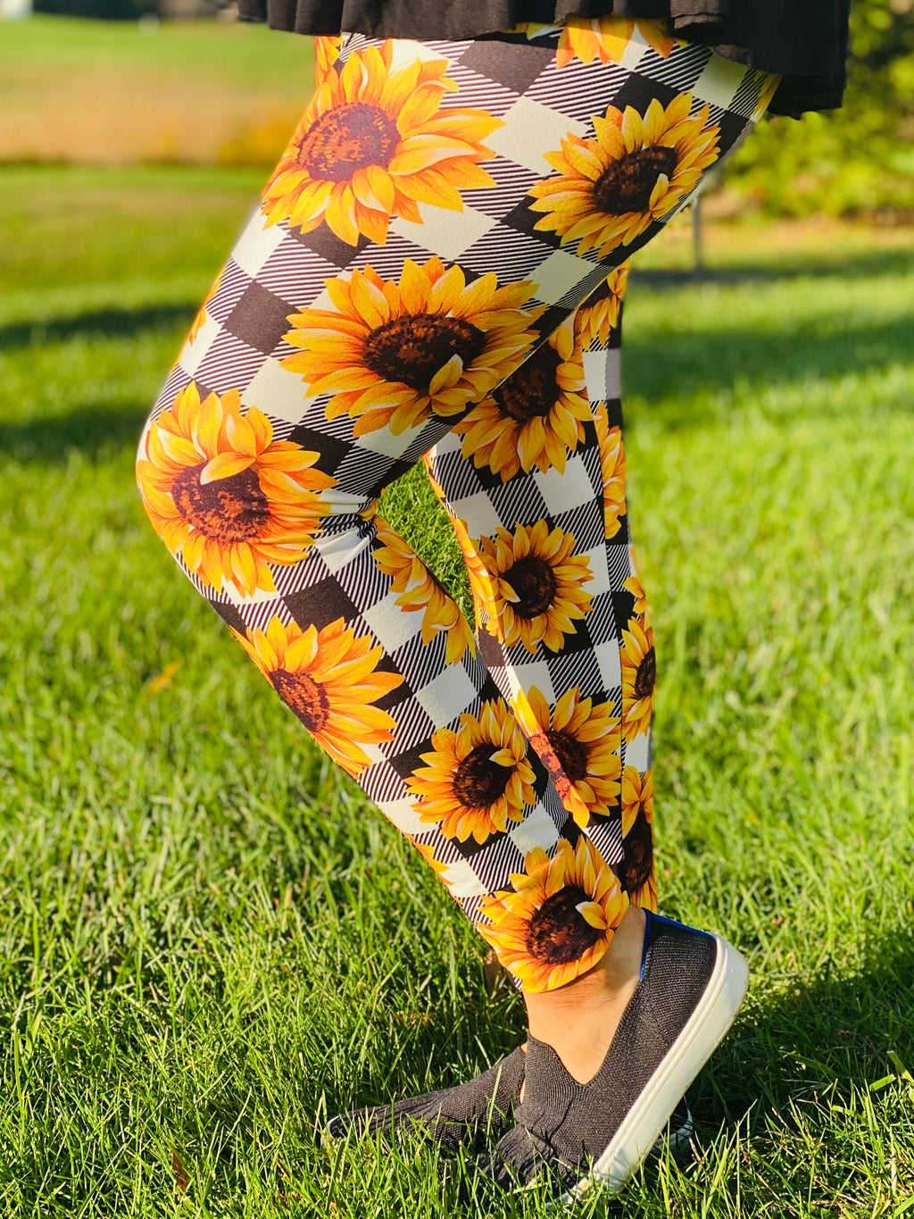 Here Comes the Sun Plus Size Leggings Sunflower Leggings Floral Leggings -   Canada